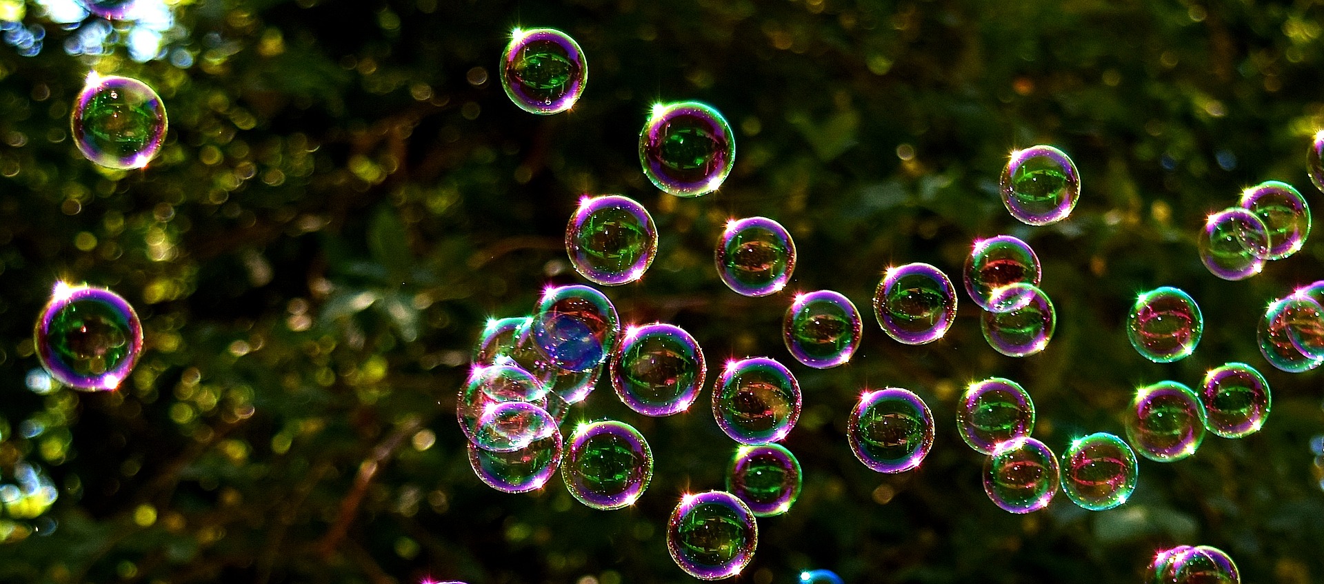 Measuring the contents of tiny biological bubbles found in spinal fluid could be a novel way to detect the long-term activity of AMT-130 and other gene therapies.