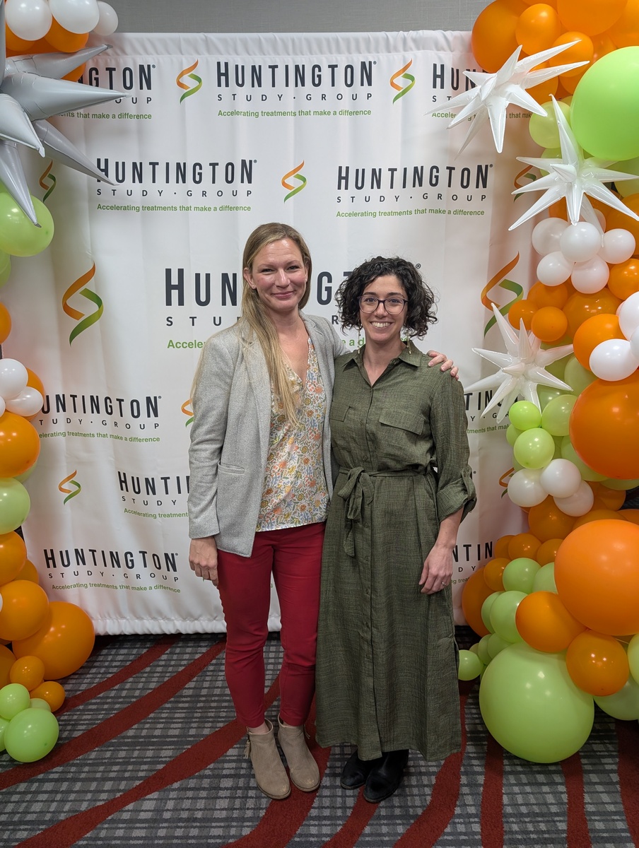 Sarah and Leora from HDBuzz live tweeted the event to bring the HD community the latest research and clinical trial updates on Huntington's disease!  